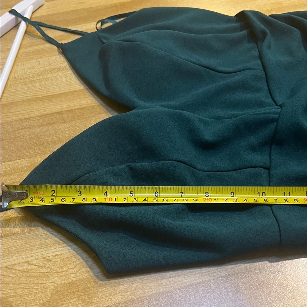 #101**Elegant (Large ) Hunter Green Spaghetti Strap Dress - Picture 7 of 12